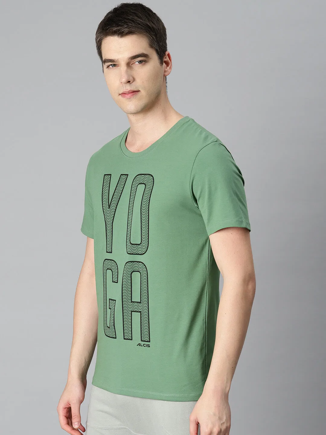 Alcis Men Green Typography Printed Sports T-shirt