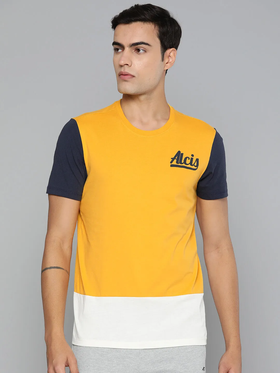 Alcis Men Yellow White Colourblocked Dry Tech Slim Fit Sports T-shirt