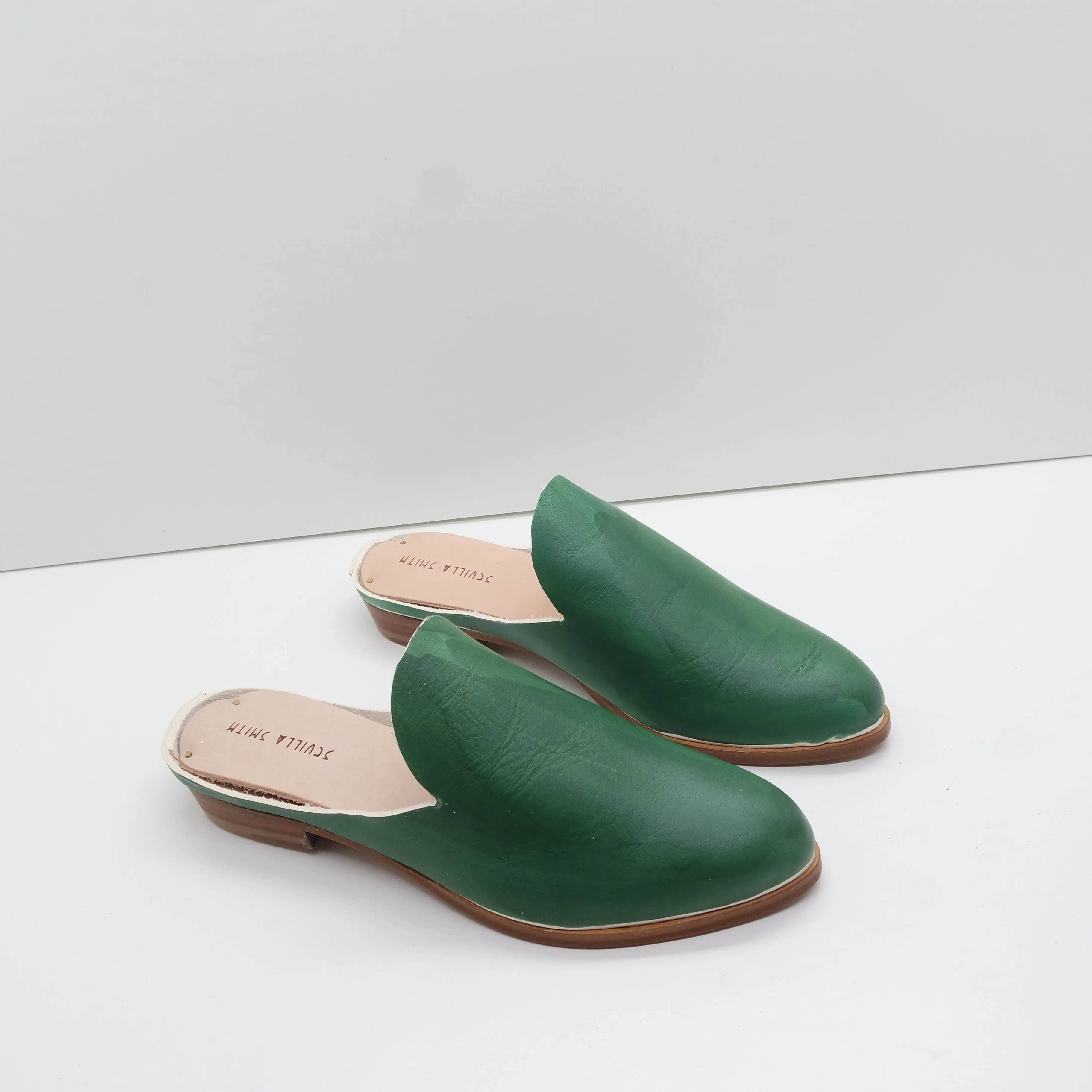 BBF24 SALE. SIZE 35. THE JOELLE. TT BUKO LEAF. 2CM