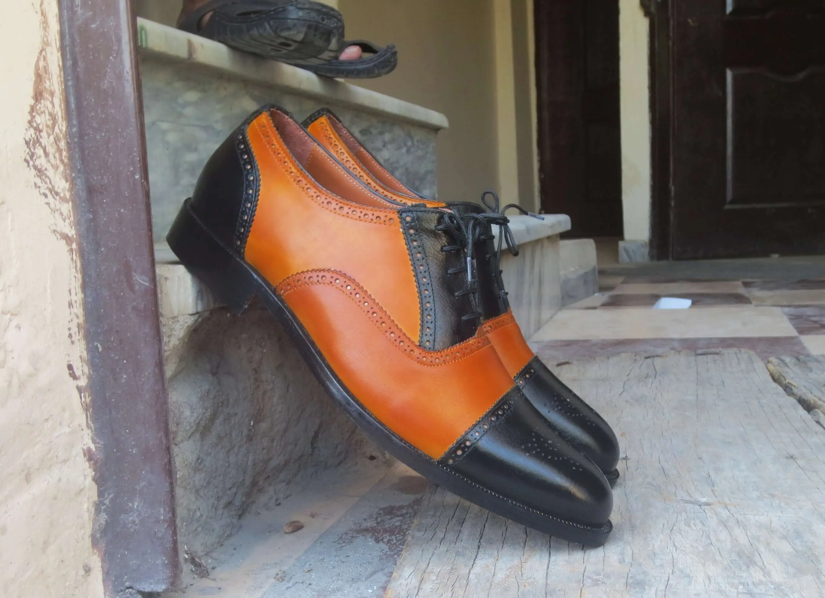 Bespoke Black and Tan  Leather Cap Toe Lace Up Shoe for Men