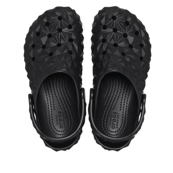 CROCS GEOMETRIC BLACK CLOGS