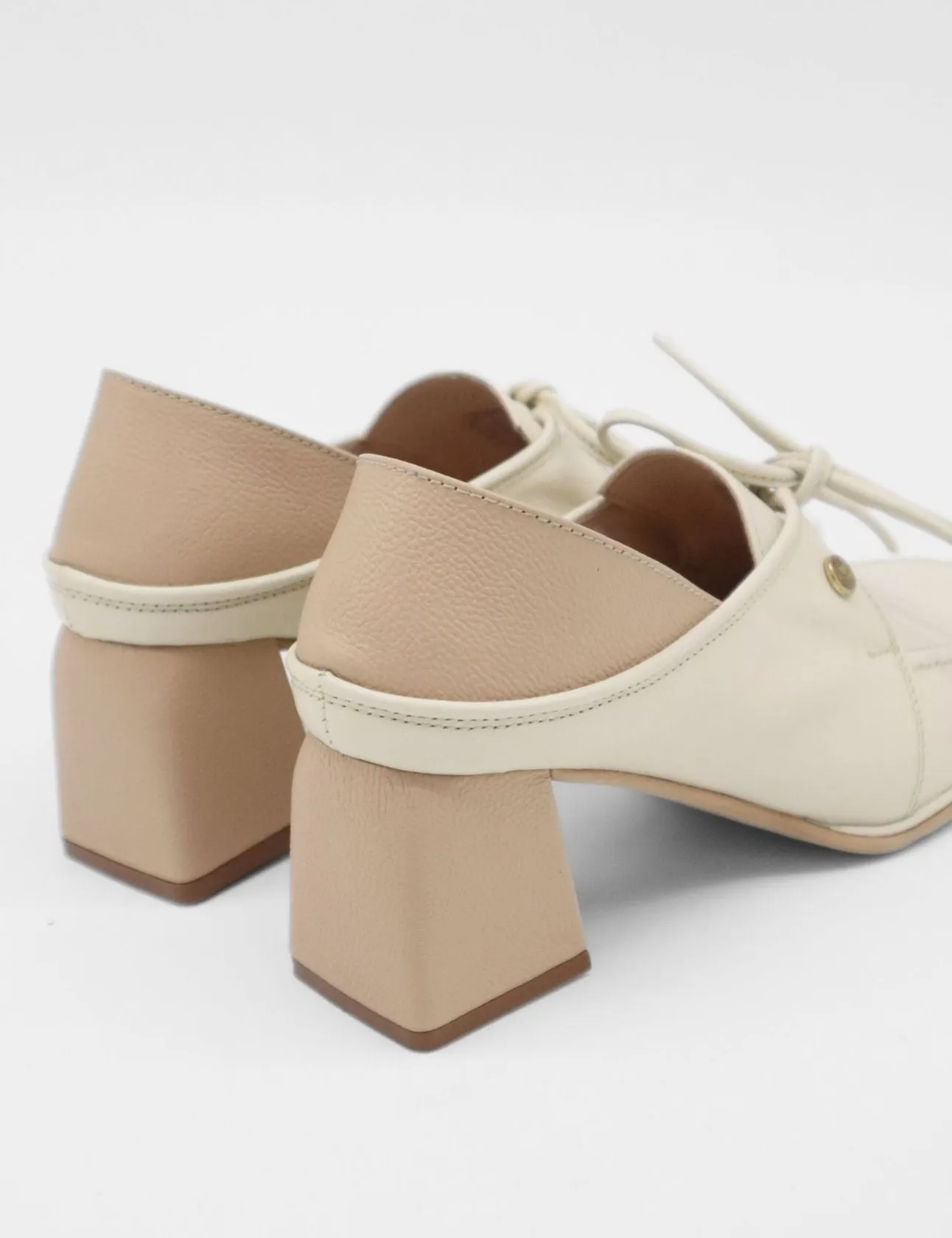 Focus heeled loafers in off white/tan leather womens shoes