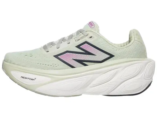 New Balance | Fresh Foam X More v5 | Women's | Natural Mint/Purple Fuchsia/Black