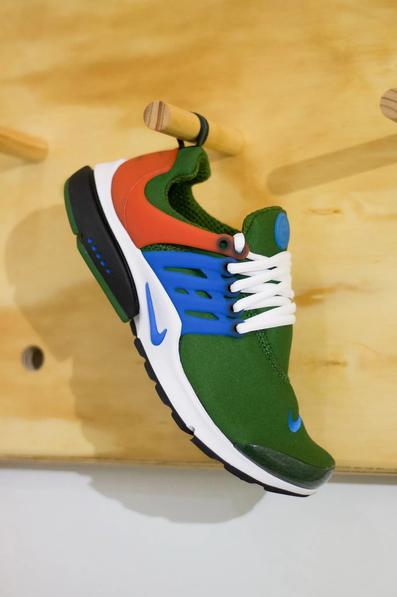 NIKE AIR PRESTO "FOREST GREEN"