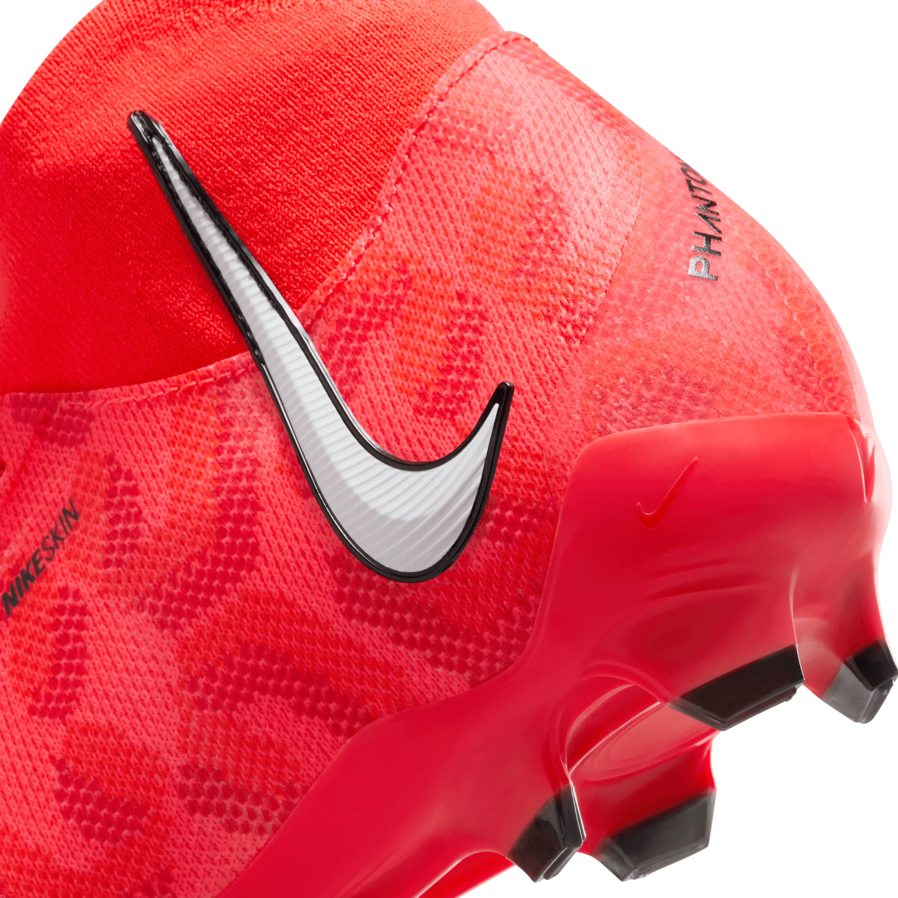 Nike Phantom Luna Pro FG