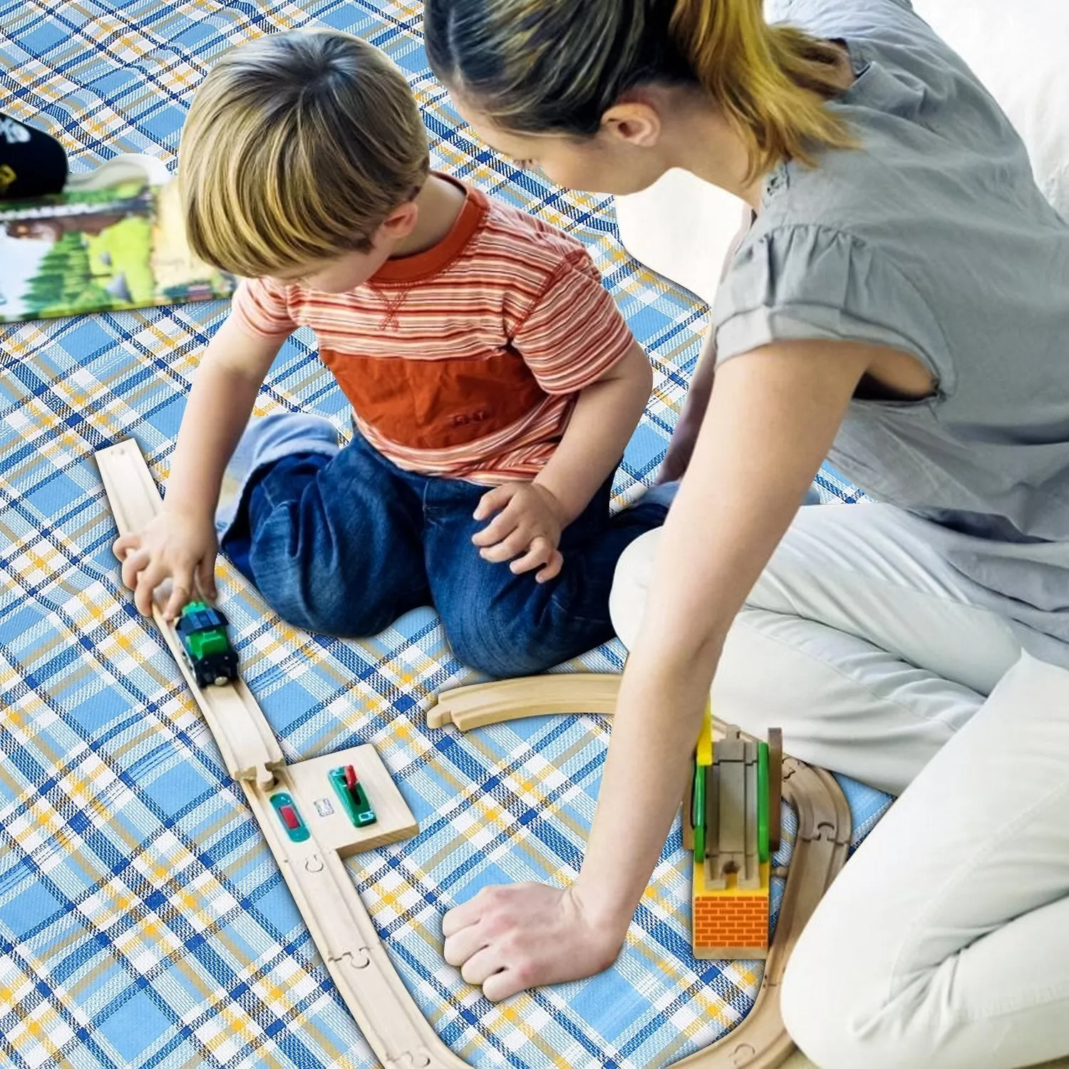 Outdoor Picnic blanket, Picnic Mat with Waterproof Backing for Picnics, Beaches and Outings