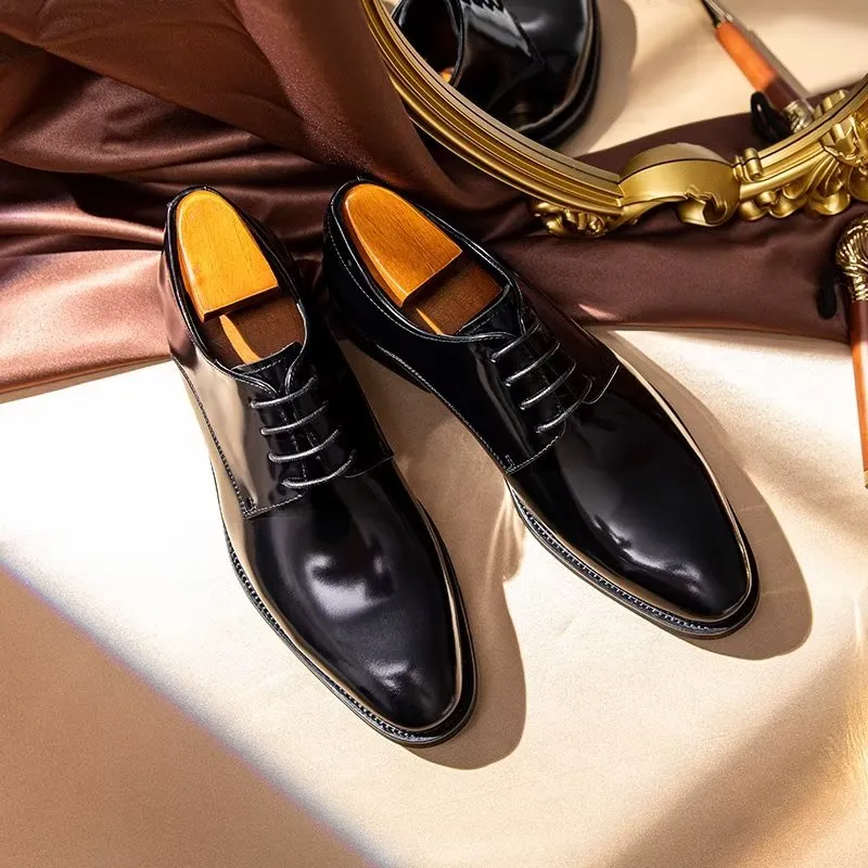 Refined Leather Derby Shoes