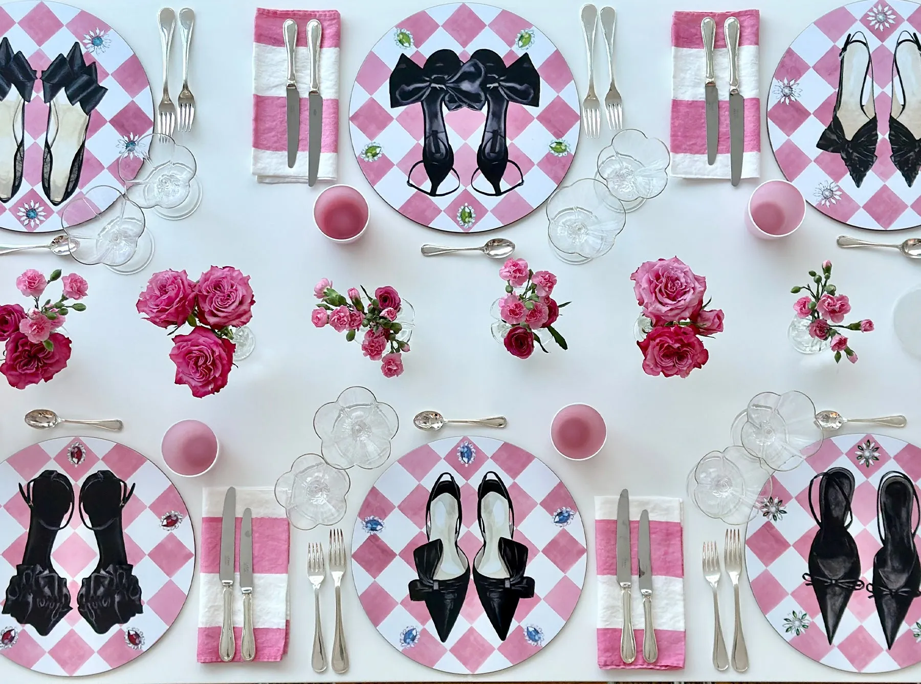 Set of 6 Shoe Check & Crystal Round Cork-Backed Placemats in Rose Pink