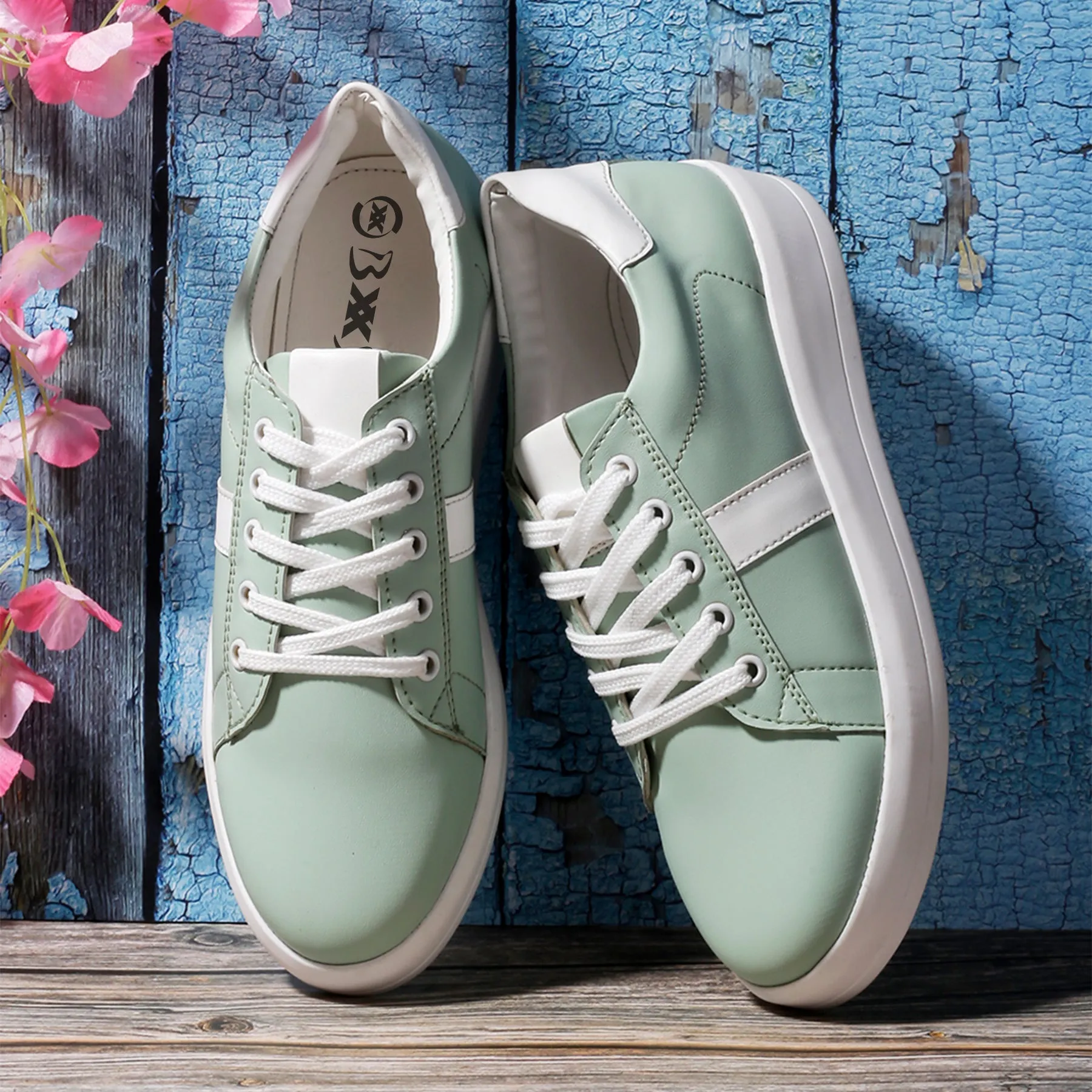 Women's Casual Stylish New Sneakers Lace-up Shoes