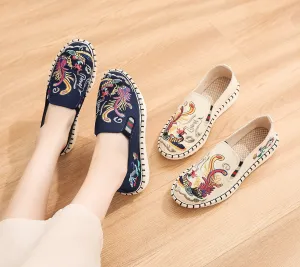 Women's Style Cloth Embroidered Flat Ancient Soft Canvas Shoes